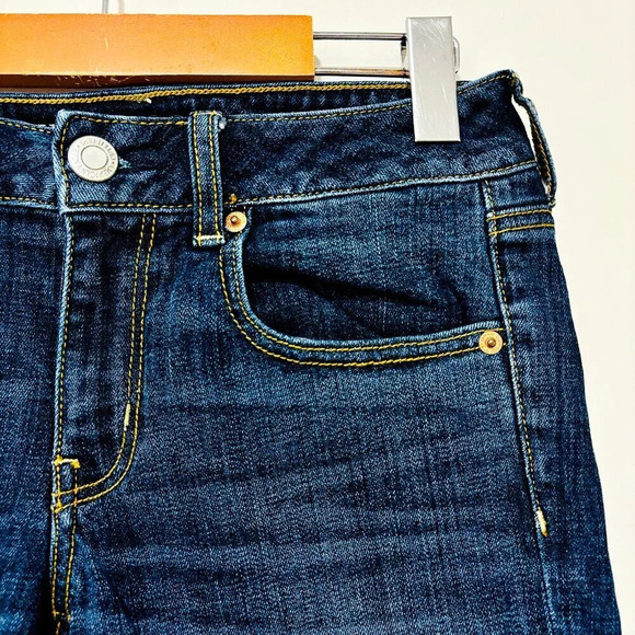 AMERICAN EAGLE Dark wash distressed denim shorts | Casual cutoff style | Size 6* - Picture 6 of 8